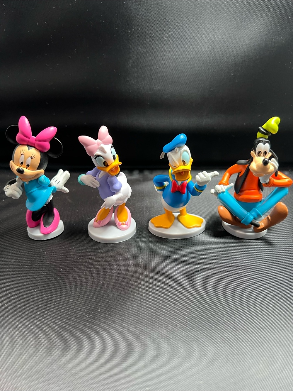 Disney Mickey Mouse Clubhouse PVC Figurines Set of 4 – Minnie Daisy Donald Goofy